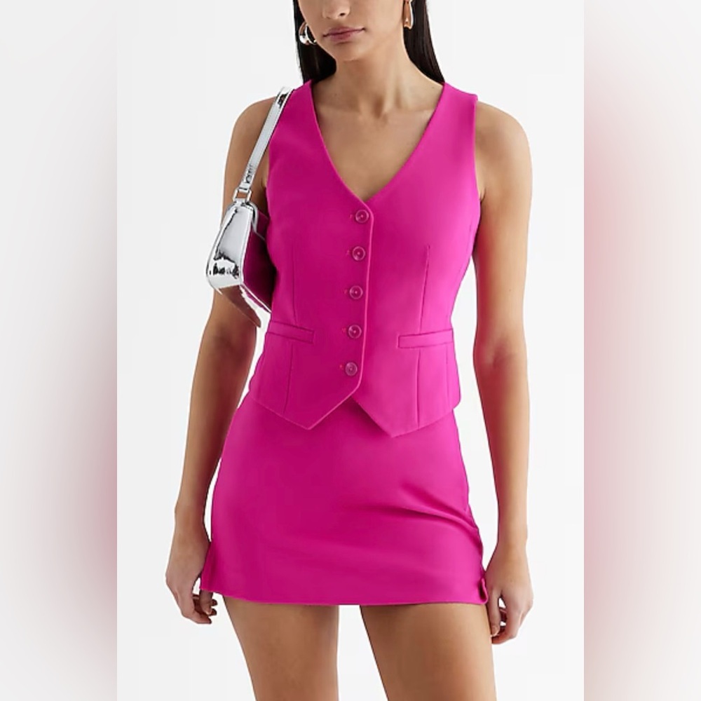 Editor Studio Stretch Twill Set in Neon Berry NWT